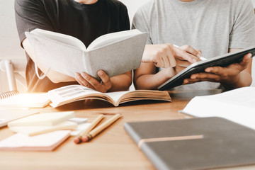 、为什么说旅游使人们产生了“空间距离”和“时间距离“,其依据是什么-